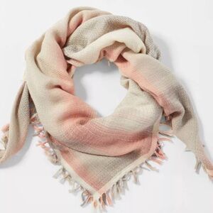 NWOT J.Jill Pure Jill Women’s Ombré Jacquard Fringed Square Scarf In Apricot